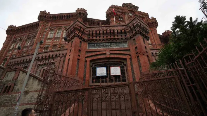 571 yıllık Fener Rum Okulu güçlendirme maliyetini karşılayamadı, yeni bina arıyor