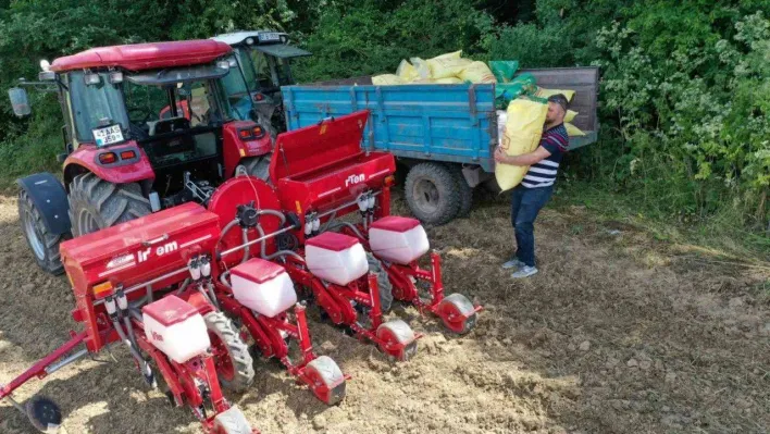 7 bin çiftçiye 25 milyon TL değerinde 2 bin ton gübre