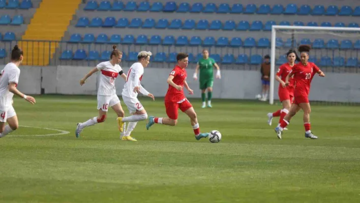 A Milli Kadın Futbol Takımı, Azerbaycan'ı 1-0 yendi