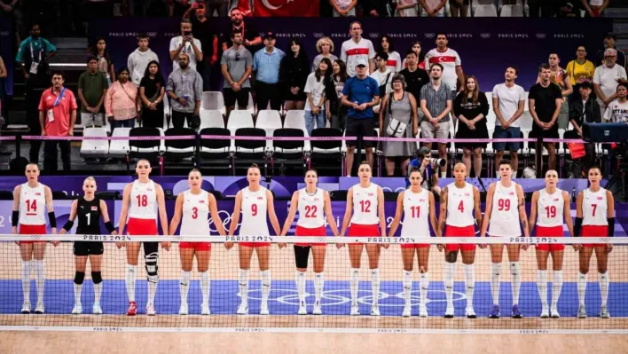 A Milli Kadın Voleybol Takımı, Paris 2024'te yarı finale yükseldi