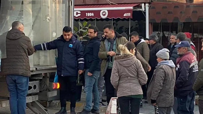 A101, deprem bölgesindeki köylere erzak yardımlarını ulaştırmaya başladı