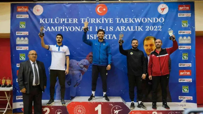 ABB sporcuları Türkiye Taekwondo Şampiyonasında 5 madalya kazandı