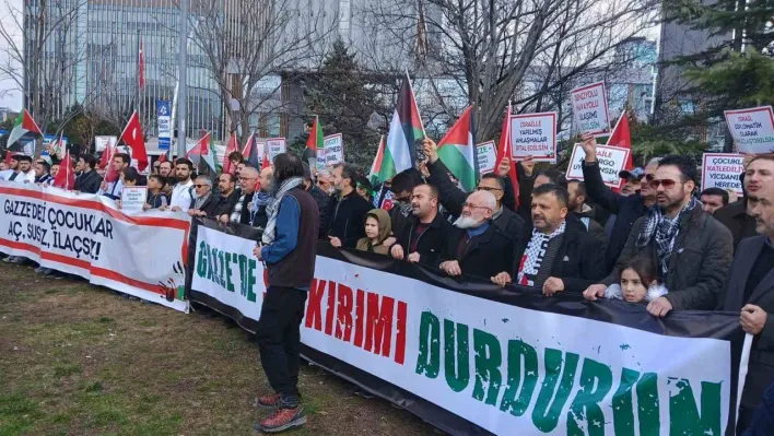 ABD Ankara Büyükelçiliği önünde İsrail'e protesto