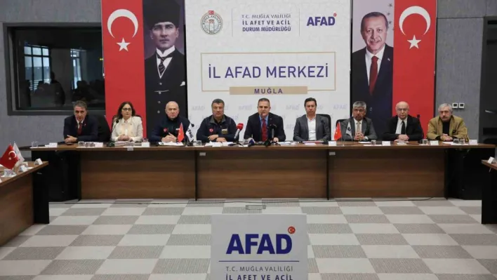 AFAD'ın Ege Denizi'ndeki sismik aktivitelere ilişkin toplantıları devam ediyor