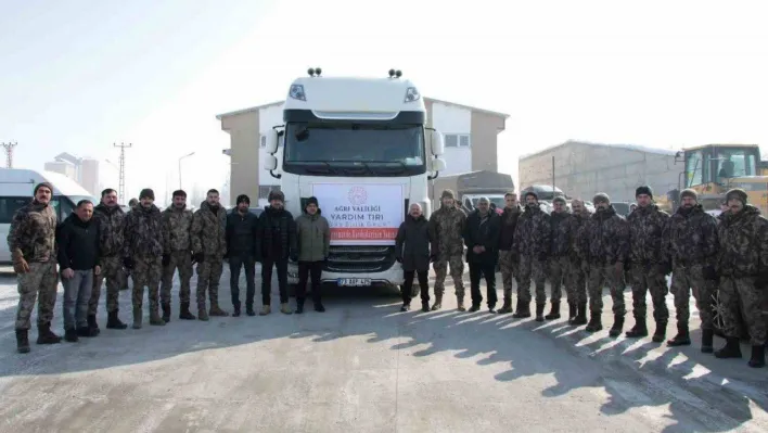 Ağrı'dan afet bölgesine odun ve soba desteği