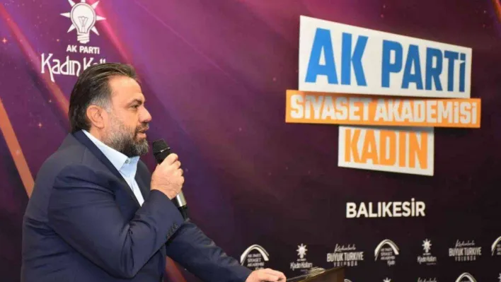 AK Parti 'Siyaset Akademisi Kadın Balıkesir' programının ilki gerçekleştirildi