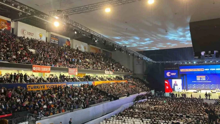 AK Parti 4. Olağanüstü Büyük Kongresi başladı