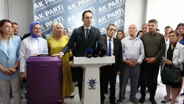 AK Parti İl Başkanı'ndan CHP'li Belediye Başkanı'na 'mor bavullu' gönderme