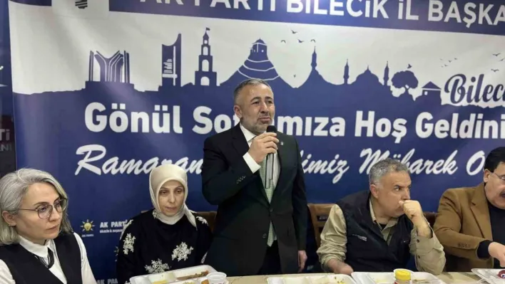 AK Parti İl Başkanlığı'nda anlamlı iftar sofrası