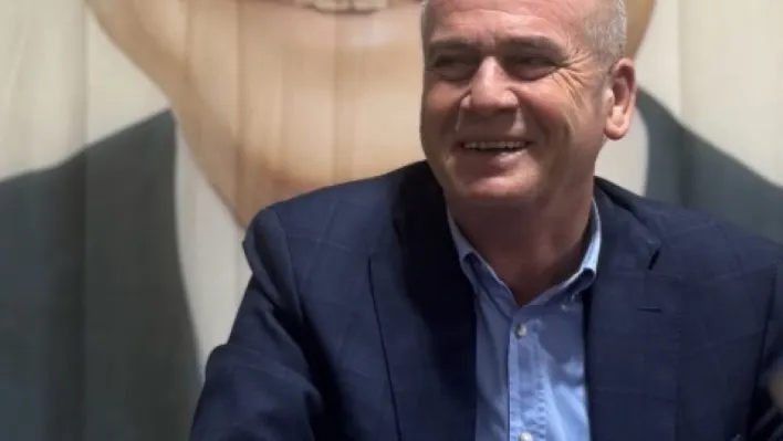 Ak Parti'nin Büyükçavuşlu İletişim Bürosu Hizmete Açıldı