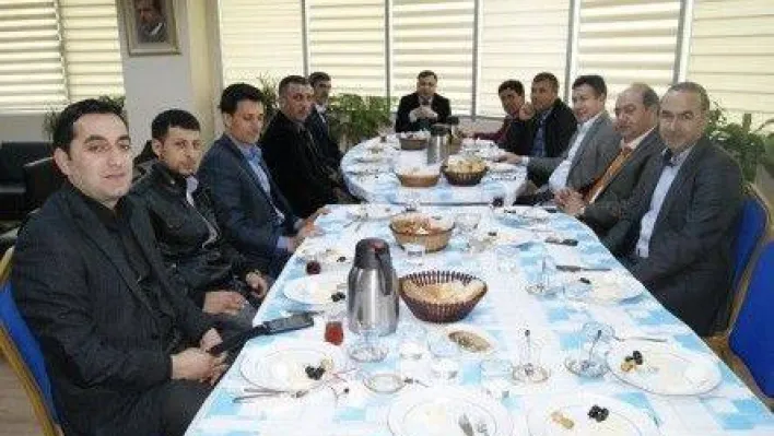 Ak Parti'den kısa kısa