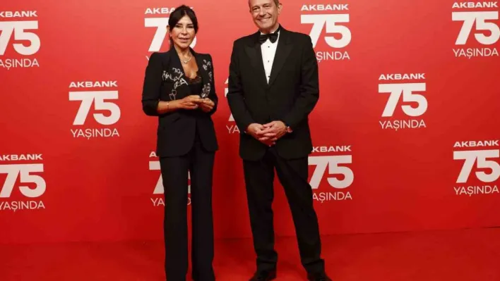 Akbank 75'inci yılını özel bir galayla kutladı