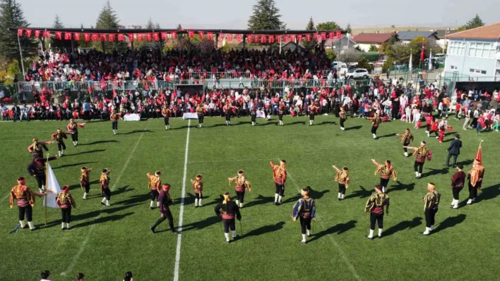 Akyurt'ta Cumhuriyetin 100. yılı kutlandı