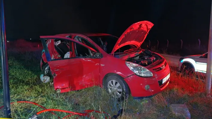 Alkol ve ışık ihlali kazayı beraberinde getirdi: 2 yaralı