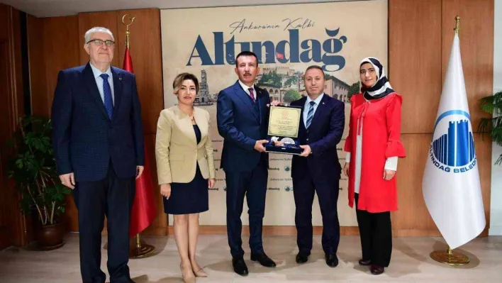 Altındağ Belediye Başkanı Asım Balcı'ya eğitime destek teşekkürü