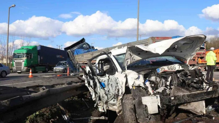 Anadolu Otoyolu'nda feci kaza: 5 yaralı