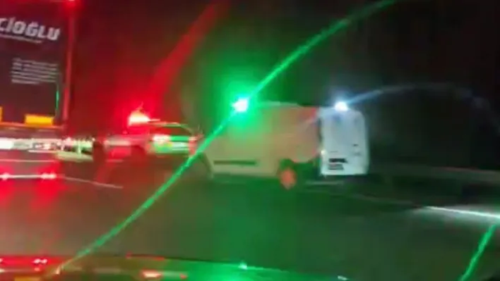 Anadolu Otoyolu'nda feci kaza: Otomobilin çarptığı yaya hayatını kaybetti