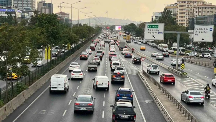 Anadolu Yakası'nda trafik yoğunluğu yüzde 74'e ulaştı