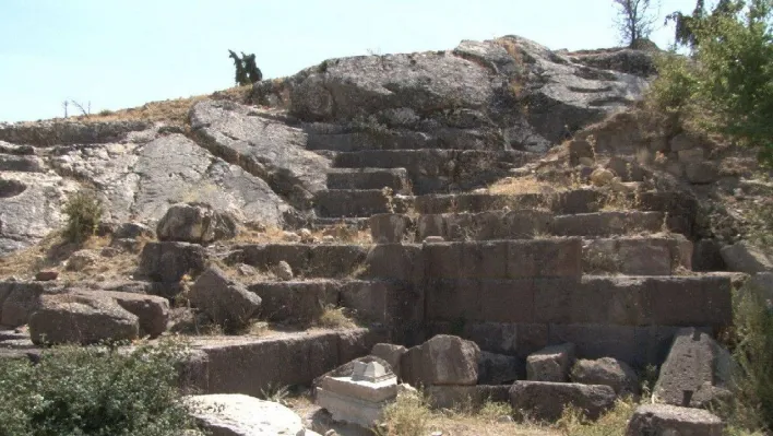 Ankara'da Galatlardan kalma yer altı şehri ilgi çekiyor