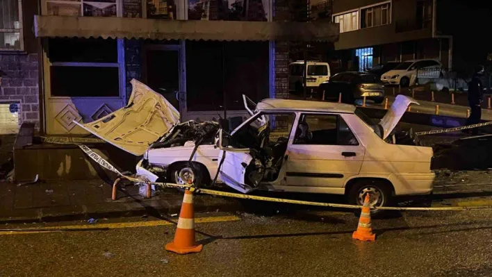 Ankara'da iki otomobil çarpıştı: 1 ölü, 2 yaralı