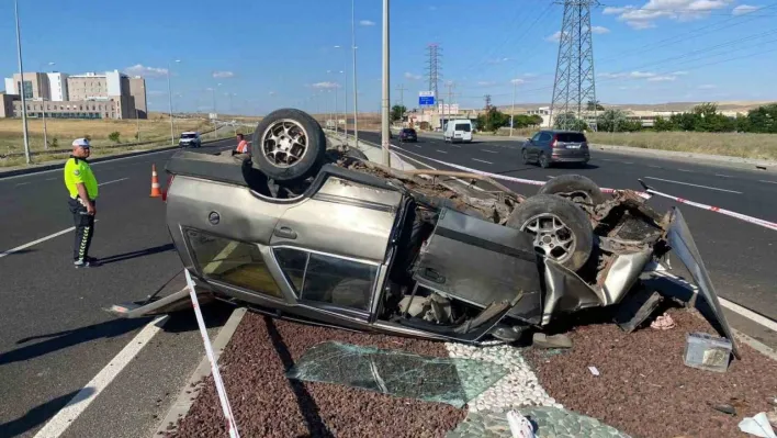 Ankara'da otomobil takla attı: 1 ölü