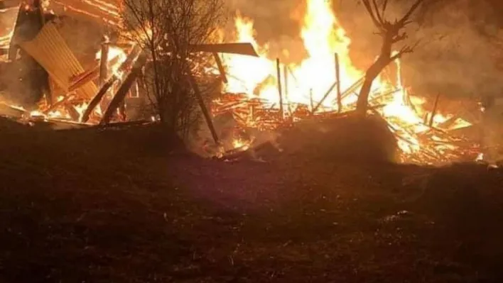 Ankara'da yangın: 2 ölü, 1 yaralı