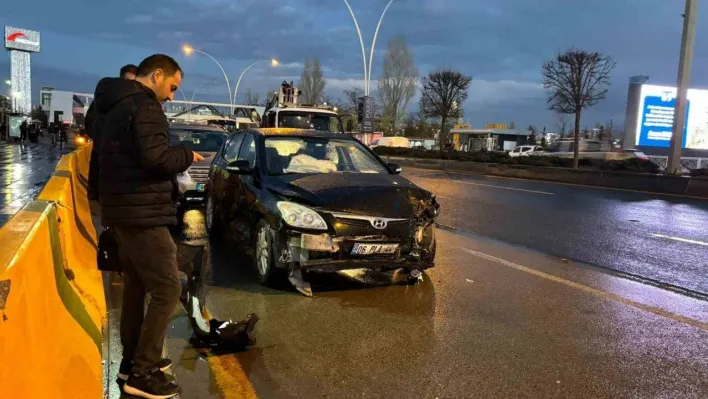 Ankara'da zincirleme kazada 26 araç birbirine girdi: 3 yaralı