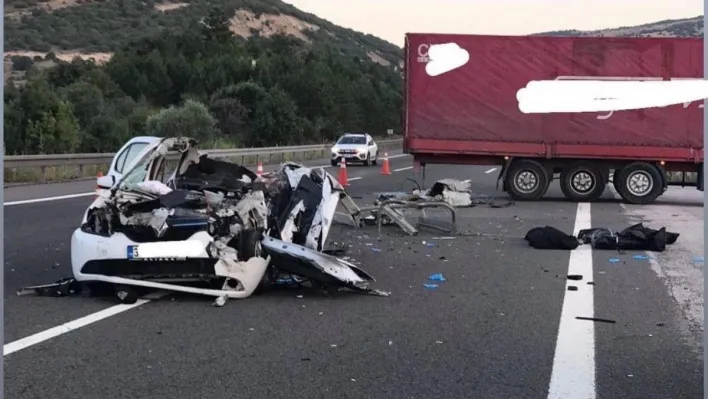 Ankara-İstanbul otobanında kaza3 ölü 1 yaralı