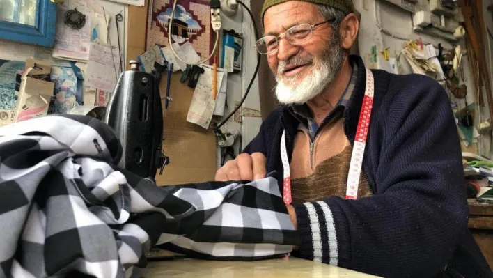 Annesinin isteğiyle başladı, 65 yıldır devam ediyor