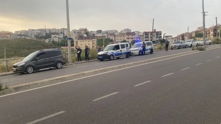 Aracıyla seyir halindeyken hayatının şokunu yaşadı