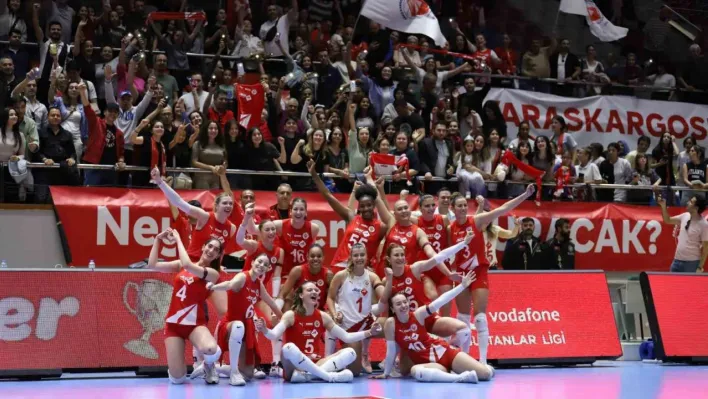 Aras Kargo Kadın Voleybol Takımı, ligdeki yerini sağlamlaştırdı