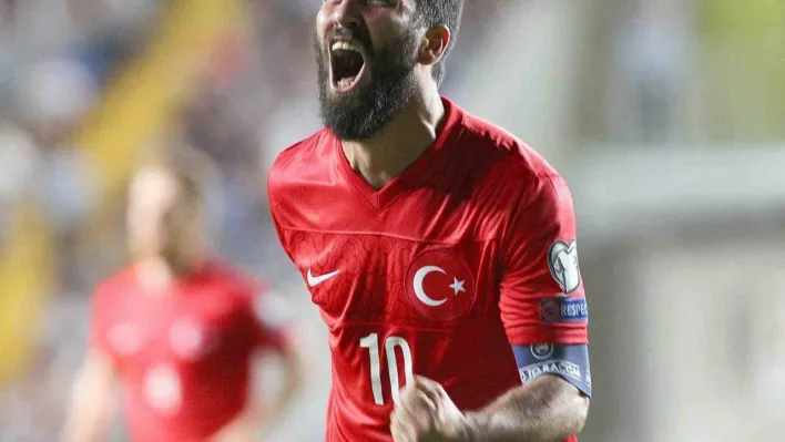 Arda Turan, Türkiye-Hırvatistan maçı öncesi ödüllendirilecek