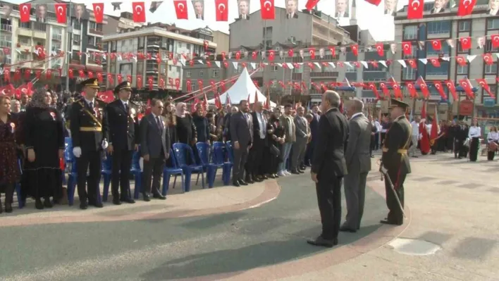 Arnavutköy'de Cumhuriyet'in 100. yılı coşkuyla kutlanıyor