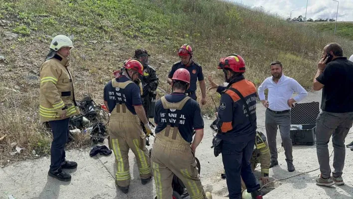 Arnavutköy'de inanılmaz olay: Bir kişi metrelerce derinlikteki yağmur suyu kanalına düştü