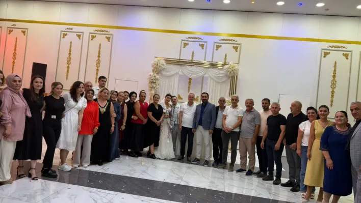 Aşk sınır tanımadı: Cezayirli Nesrin, Silivri'de dünyaevine girdi
