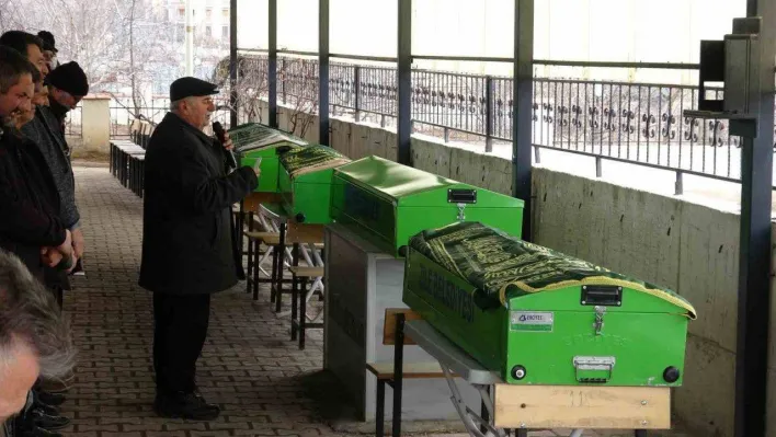 Astsubay ile öldürdüğü 4 kişinin cenazeleri toprağa verildi