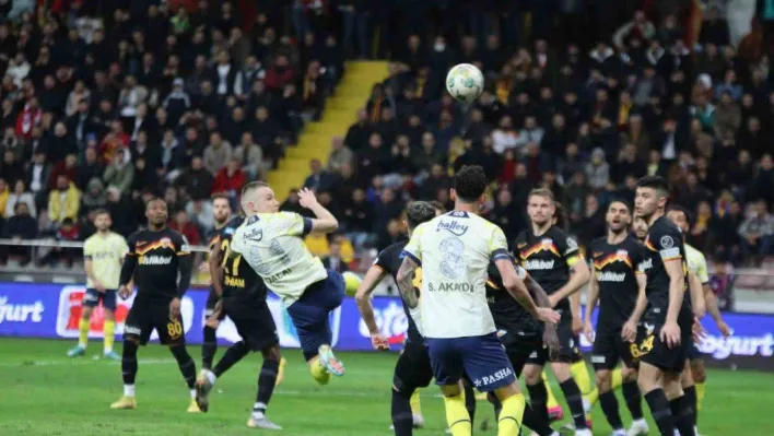 Attila Szalai cezalı duruma düştü