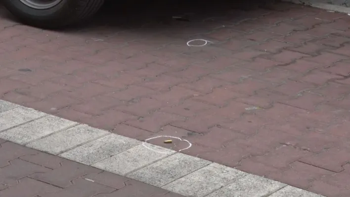 Avcılar'da iki yıl önce zıpkınla vurduğu abisini bu defa kurşunladı
