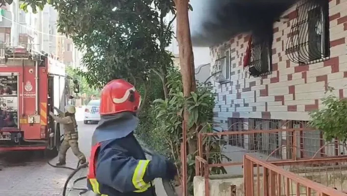 Avcılar'da madde bağımlısı şahıs evini yakıp kaçtı