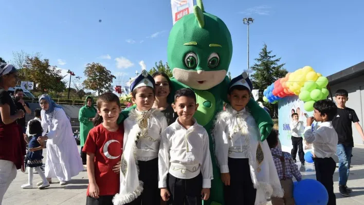 Avcılar'da toplu sünnet töreninde 350 çocuk sünnet oldu