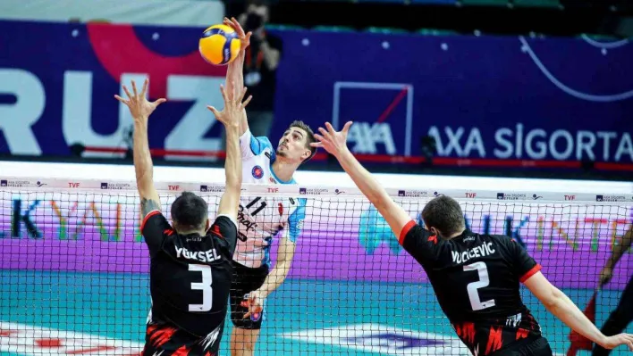 AXA Sigorta Efeler Ligi: Halkbank: 3 - Spor Toto: 0