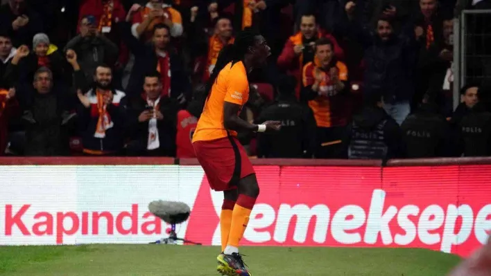 Bafetimbi Gomis bu sezonki 9. golünü attı