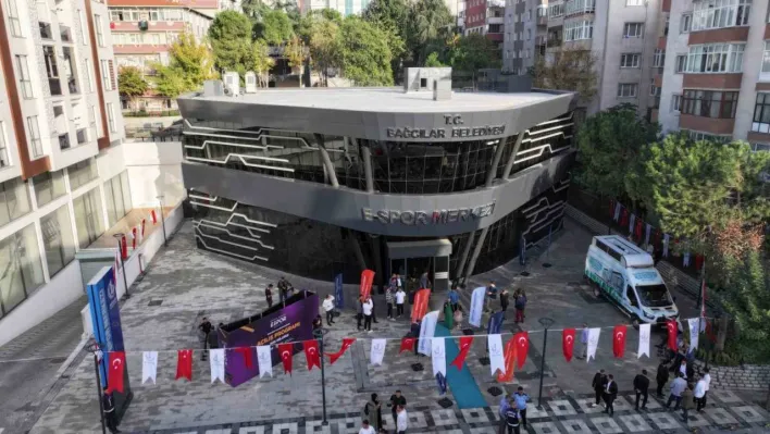 Bağcılar'da Cumhuriyet'in 100. yılında 100 eser tanıtıldı