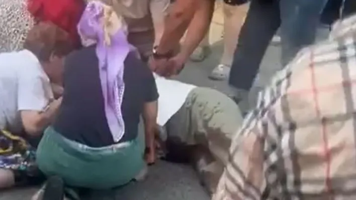 Bağcılar'da kadını bıçaklayan şahsı vatandaşlar linç etti