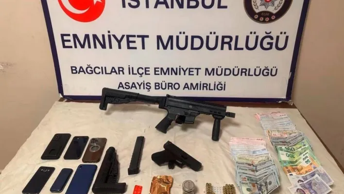 Bağcılar'da rehine operasyonu: Polis eve baskın yaptı kaçırılan adamı kurtardı