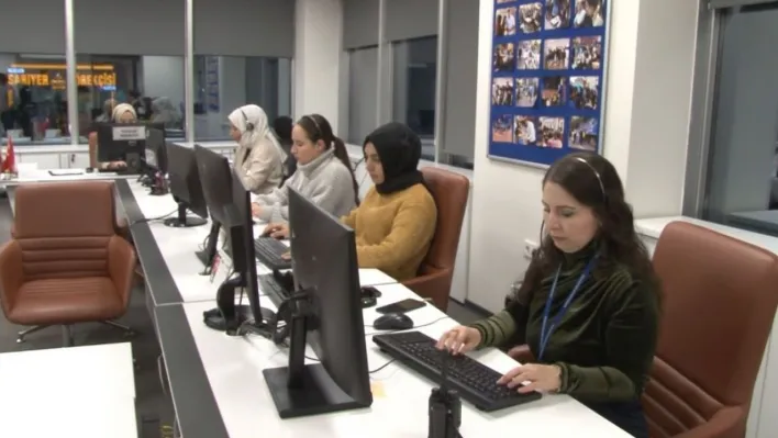 Bahçelievler Belediyesi'nden kadınlar için motosikletli ulaşım desteği