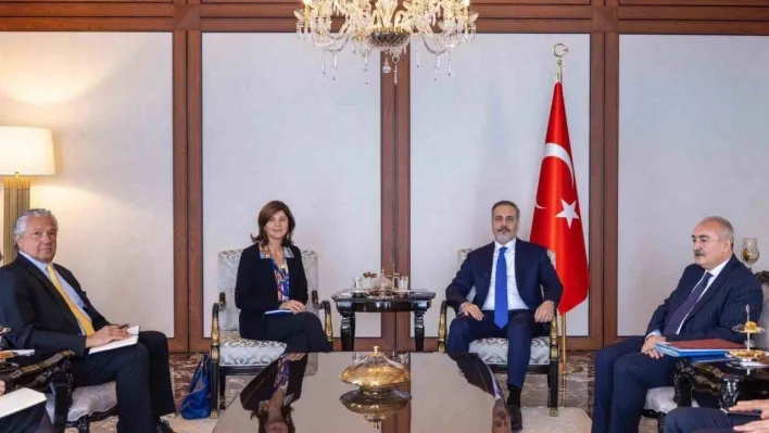 Bakan Fidan, BM Genel Sekreteri'nin Kıbrıs konusundaki şahsi temsilcisi Cuellar'ı kabul etti