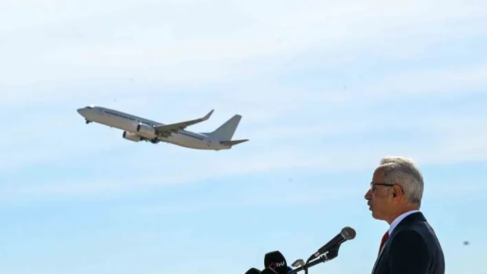 Bakan Uraloğlu'ndan uçaklarda powerbank uyarısı