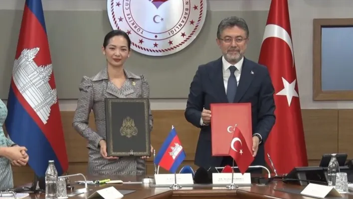 Bakan Yumaklı: '2025 yılının 9 ayında Kamboçya'ya gerçekleştirdiğimiz tarım ürünleri ihracatımız yüzde 30 artmıştır'