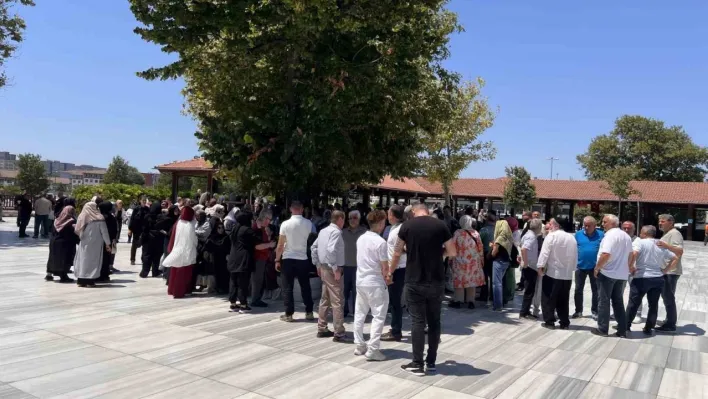 Bakan Yumaklı'nın kayınvalidesi son yolculuğuna uğurlandı